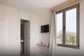 Interior - Eolo Affiliated by FERGUS (Pollenca)
