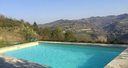 Authentic stone house in the heart of Piedmont - with pool and wild views