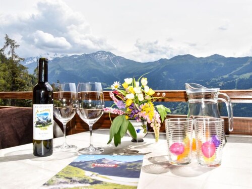 Mondzeu A258 by Interhome