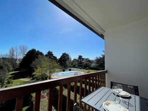 Outdoor dining - "Ze Appartement" Apartment (Quiberon)