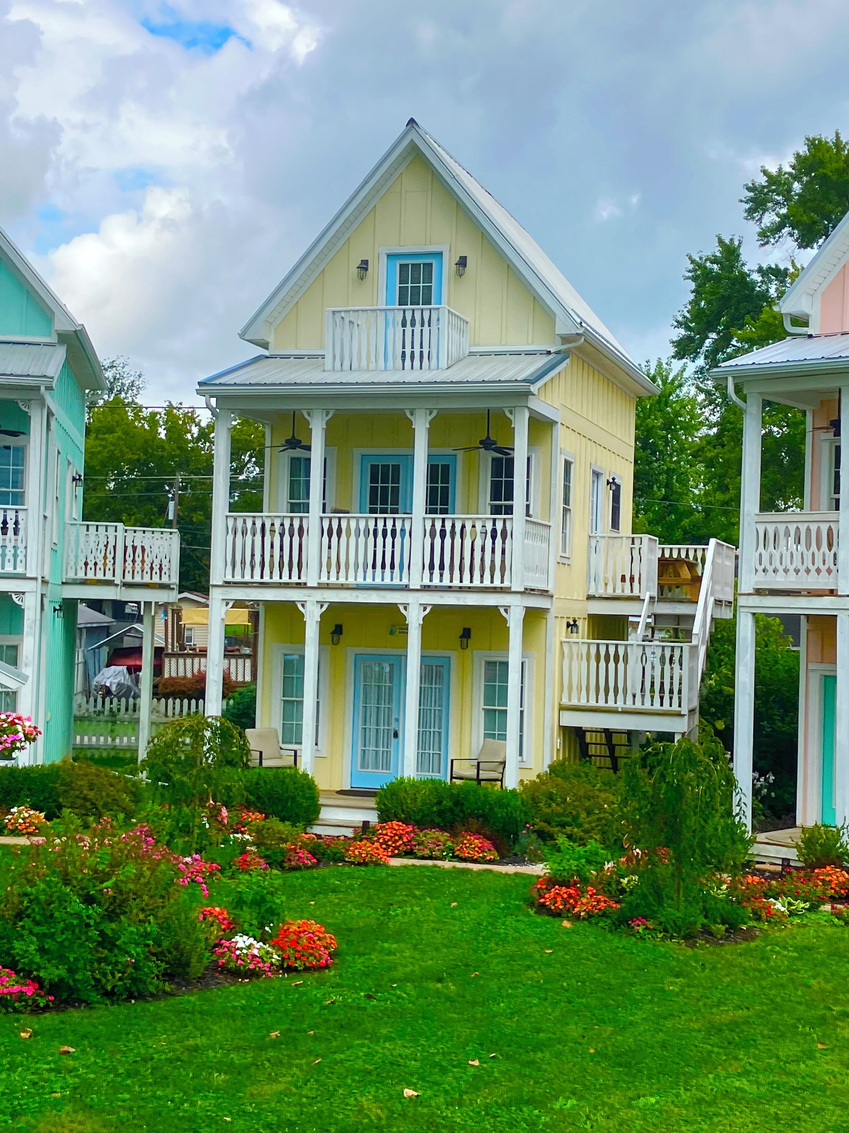 Buckeye Lake WATERFRONT Vacation Home B | Crane Cove Resort