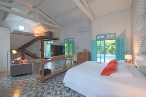 Loft exclusiu (Loft Sense) | Minibar, planxa i posts de planxar, wifi gratuïta i roba de llit 