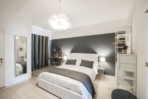 1 soverom, skrivebord, strykejern/-brett og wi-fi