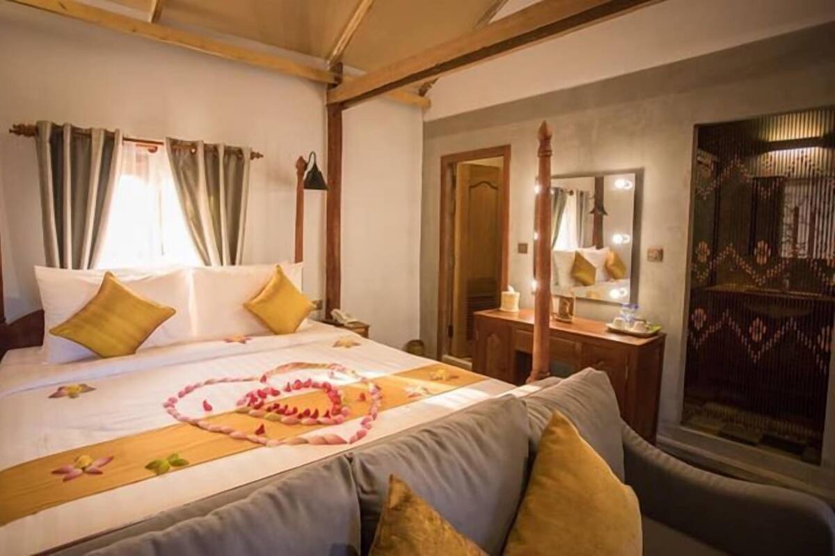 Family Villa, Multiple Beds, Garden View, Garden Area | Premium bedding, iron/ironing board, free WiFi
