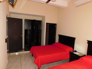 Chambre économique | AccÚs au Wi-Fi (inclus), literie fournie