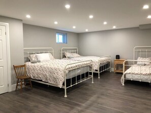 6 chambres, bureau, Wi-Fi gratuit, draps fournis