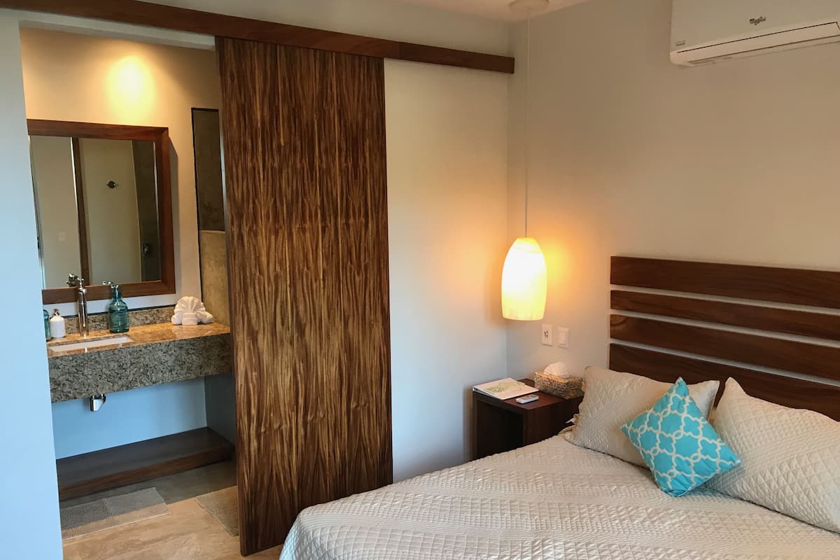 Superior-Doppelzimmer, 1 Queen-Bett, Gartenblick