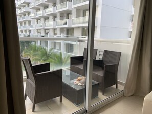 Studio | Balcony - Town Center Paradise in Playa Blanca (Rio Hato)