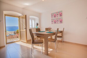 Basic Apartment, Lake View | In-room dining - Apartment Marija (Cres)