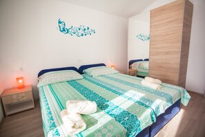 Basic-Apartment, Seeblick | Zimmersafe, Verdunkelungsvorhänge, schallisolierte Zimmer