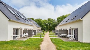 Outdoor dining - Studio proche de la Plage! (Auberville)