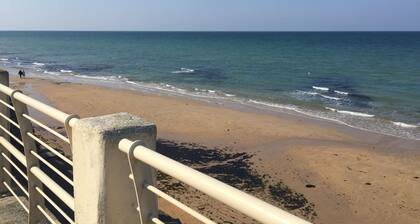 Strandwohnung,<br>Füße im Wasser!