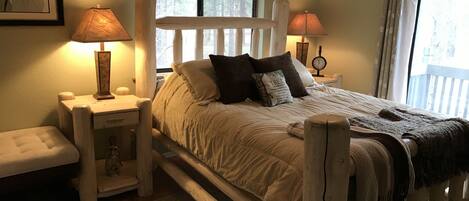 1 bedroom, bed sheets