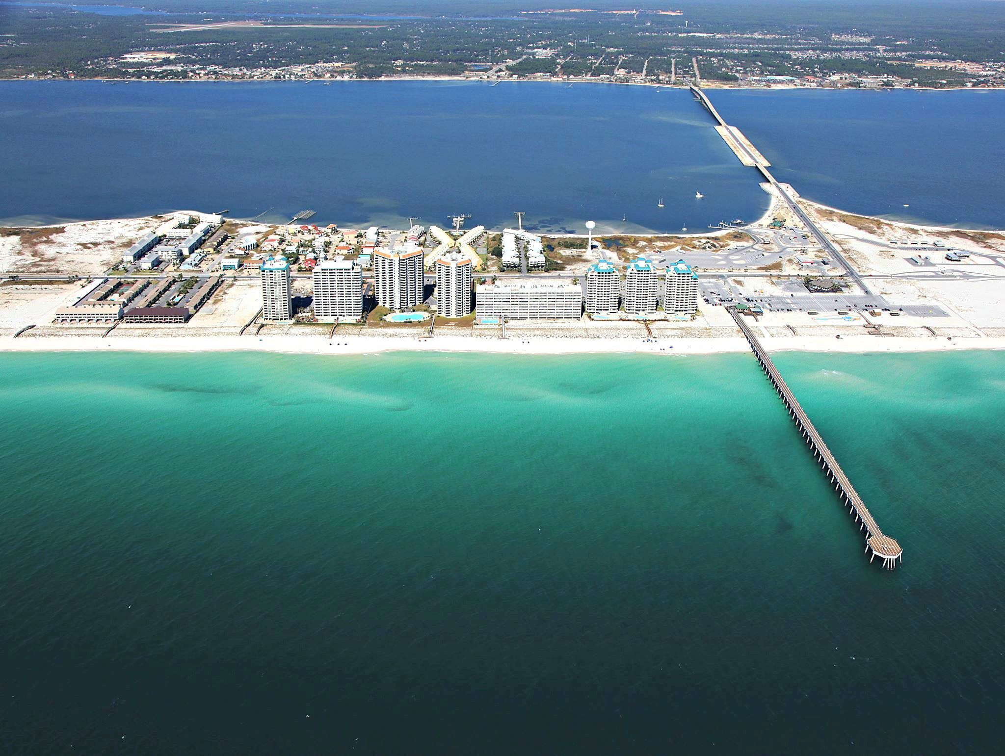Sun-loungers, beach towels