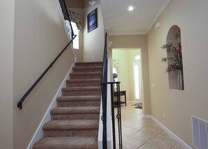 Interior - Luxury Villa, 5 Bedrooms: Minutes from Disney & in the Reunion resort (Reunion)