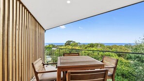 Outdoor dining - Point Break - Anglesea (Anglesea)