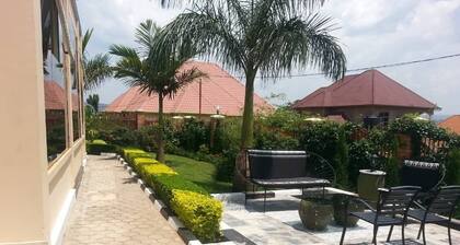 IKAZE BED & BREAKFAST