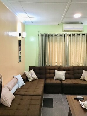 40-inch LCD TV with premium channels, TV - Gees Shortlets Apartments (Lagos)