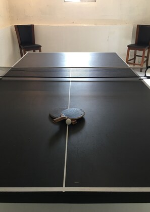 Spielezimmer