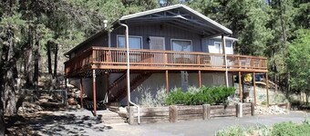 2-bedroom cabin just 5 minutes to The Links at Sierra Blanca