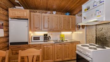 Fridge, microwave, cookware/dishes/utensils