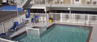 Beach Block Wildwood Crest Condo