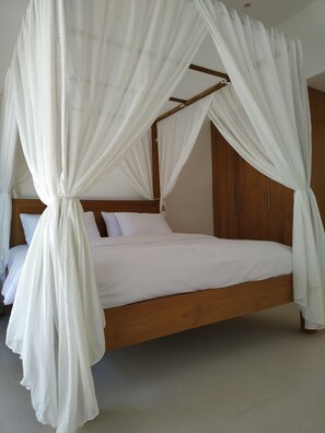 3 Bedrooms with Private Pool Villa | 3 kamar tidur, meja kerja, dan Wi-Fi gratis