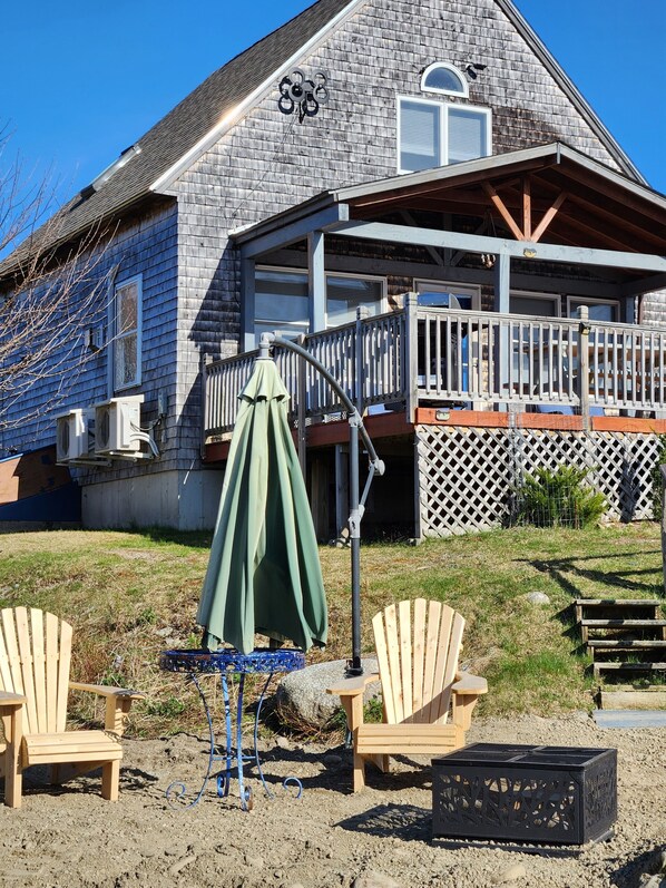 Exterior - Beautiful and modern cape style cottage nested along the Jordan Tidal River. (Lamoine)