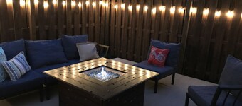 River Retreat-- Newly Remodeled Cottage On The River And Minutes From Cave Run