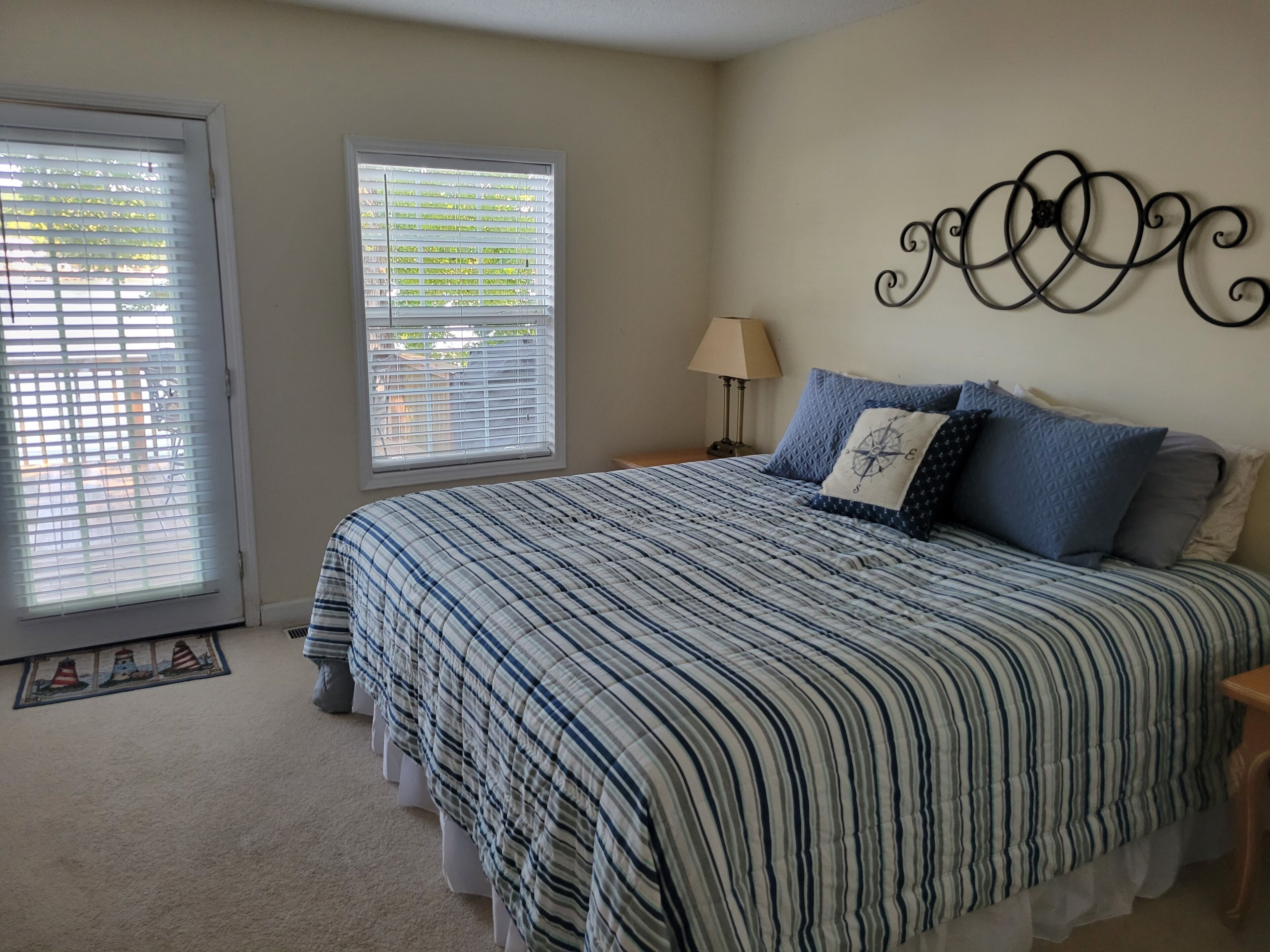 3 bedrooms, iron/ironing board, travel cot, free WiFi