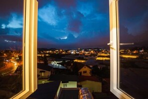 View from property - Huong Anh Luxury Hotel Dalat (Da Lat)