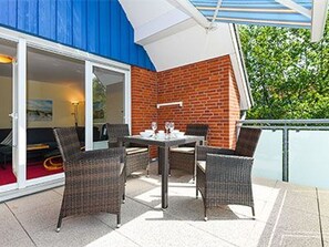 Outdoor dining - Apartment 8 - House Südermole (Esens)