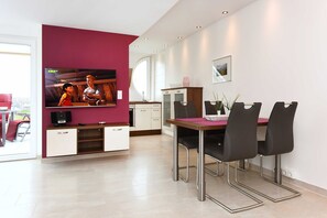 تناو�ل الطعام