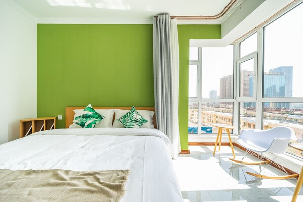 Familienapartment, 3 Schlafzimmer | 3 Schlafzimmer, Schreibtisch, Verdunkelungsvorhänge, kostenloses WLAN