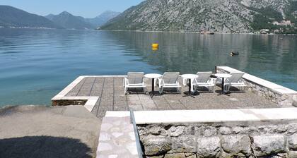 Apartments & Rooms Vanja