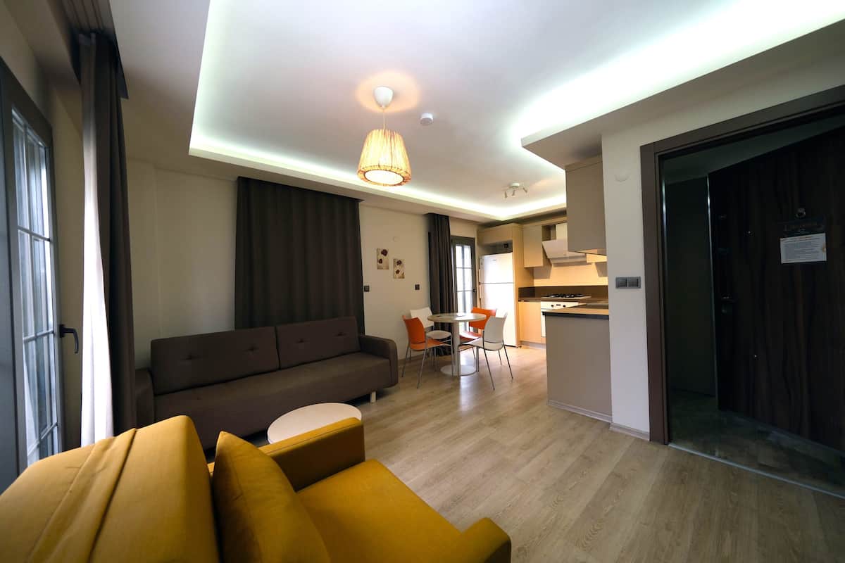 Apartment | 1 bedroom, soundproofing, free WiFi, bed sheets