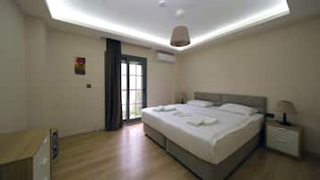 1 chambre, chambres insonorisées, Wi-Fi gratuit, draps fournis