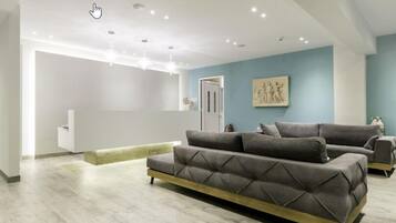 Khu tiếp khách ở sảnh