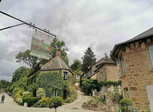 APARTMENT "LE PONT NEUF 61" **