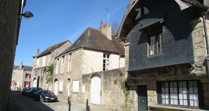 APPARTEMENT "LE PONT NEUF 61" **