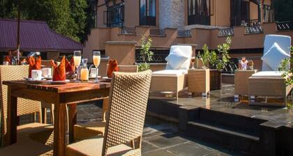 The Chumbi Mountain Retreat