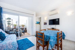 Interior - Casa Da Paz and Love (Salema)