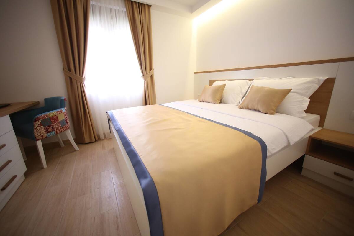 Comfort-Apartment, Meerblick | Hochwertige Bettwaren, Zimmersafe, Schreibtisch, Verdunkelungsvorhänge