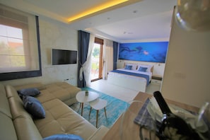 Luxury Studio, Sea View | Living area - Vila La Vita del Mare (Bijela)