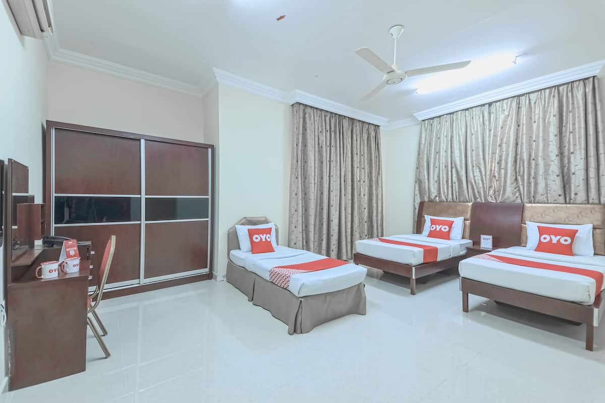 1 bedroom, in-room safe, desk, laptop workspace