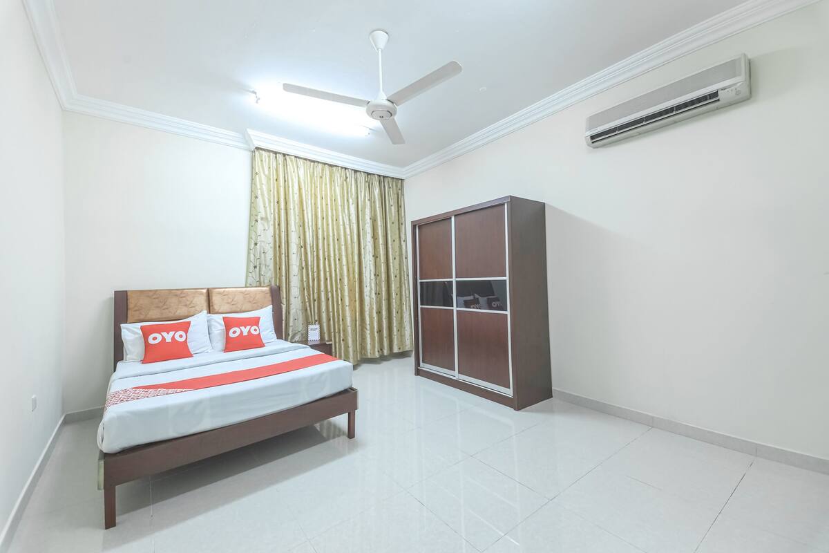 Standard Apartment, 2 Bedrooms | In-room safe, desk, laptop workspace, blackout drapes