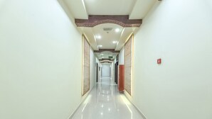 Lobby - Super OYO 111 Al Thabit Hotel (Sur)