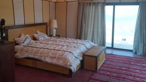 Classic Room (Premium) | 1 bedroom, premium bedding, cribs (free), rollaway beds (free) - Canyon Lodge (Sidi Badhaj)