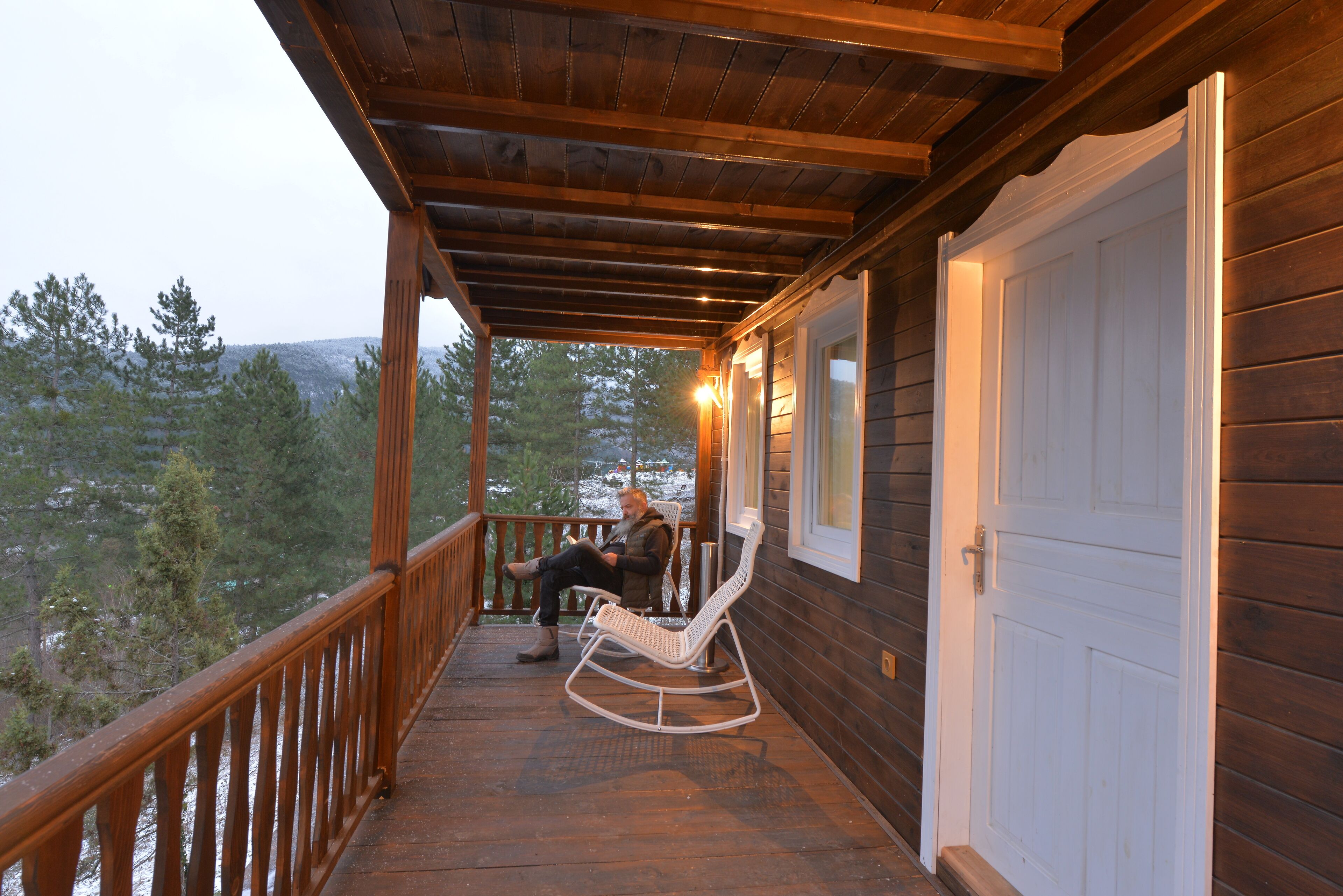 family room | living area | lcd tv