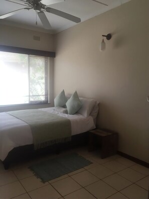 3 bedrooms, in-room safe, bed sheets - Eye Sea View - Welcome Home (Beacon Rocks)
